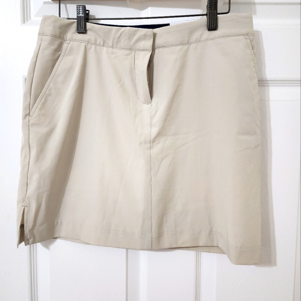 Izod tan skort